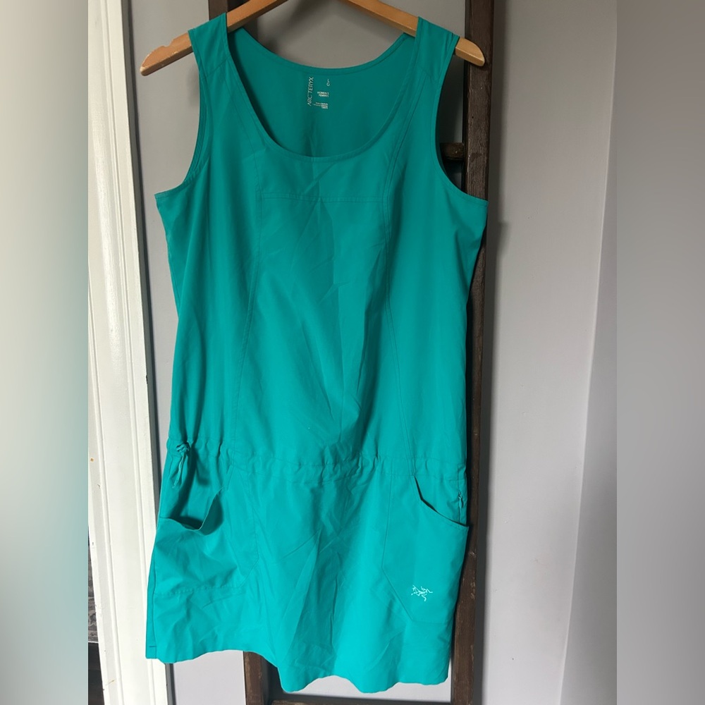 Arc'teryx Teal Sleeveless Midi Dress
